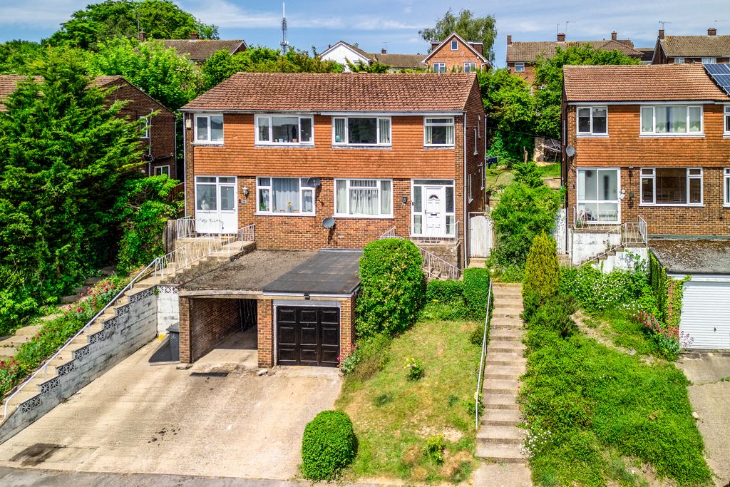 Property photo 1 of 13 Picture No. 04