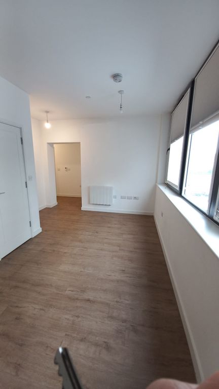 Property photo 2 of 5 Gallery