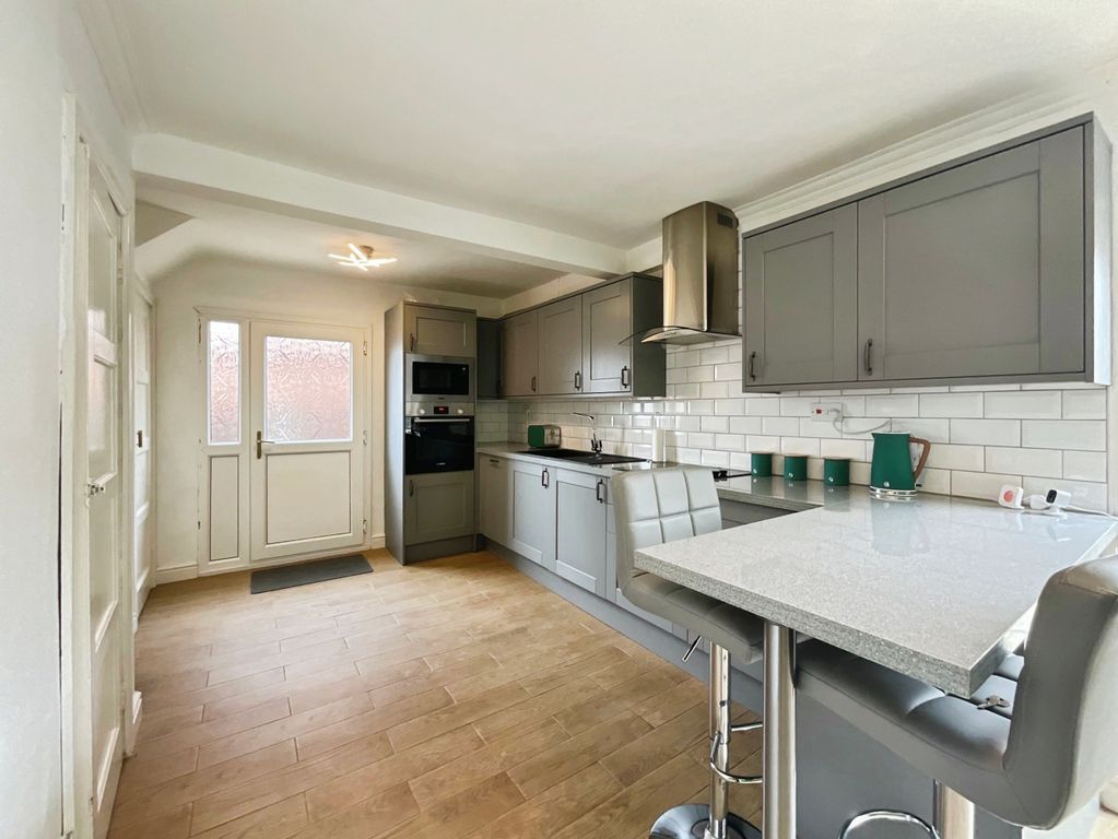 Property photo 2 of 15 57930Bb8-5-4C5A-Ad77-F110031252B7-1854-000000Ef412900E0