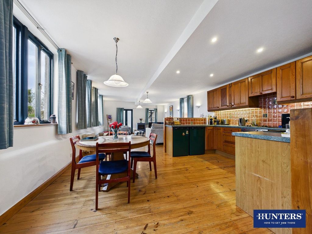 Property photo 2 of 29 Open Plan Living Accommodation