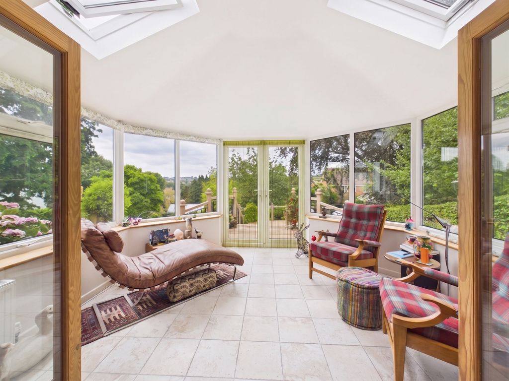 Property photo 3 of 50 Conservatory