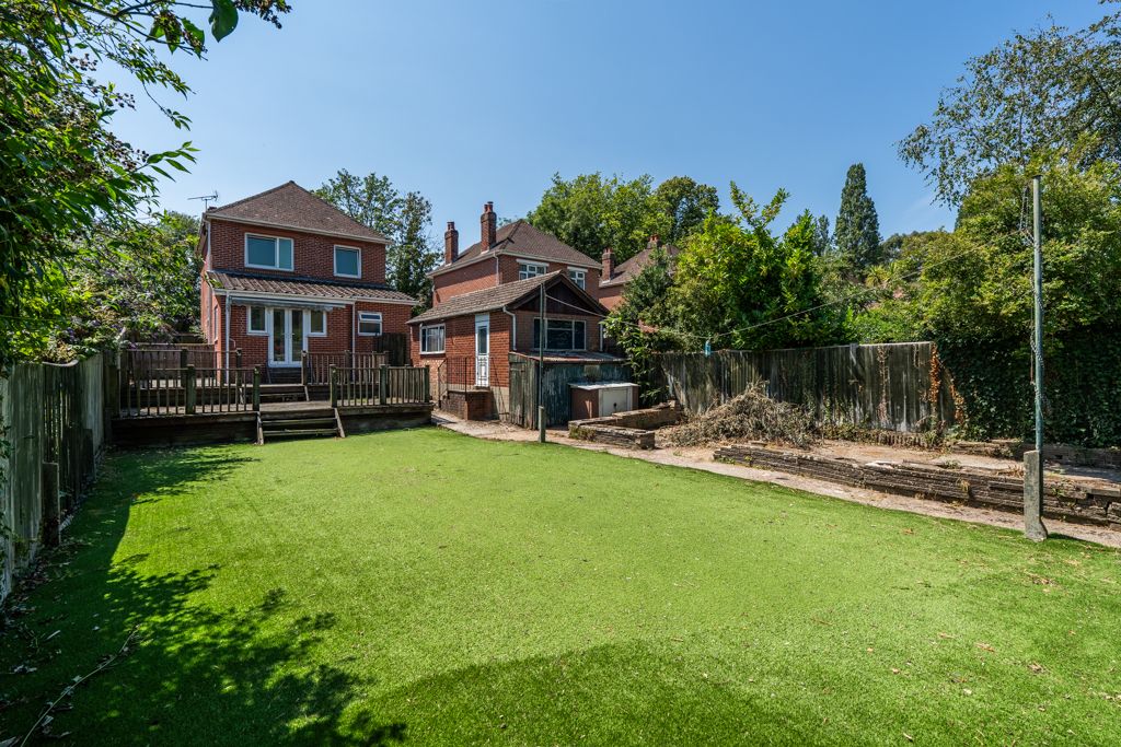 Property photo 2 of 14