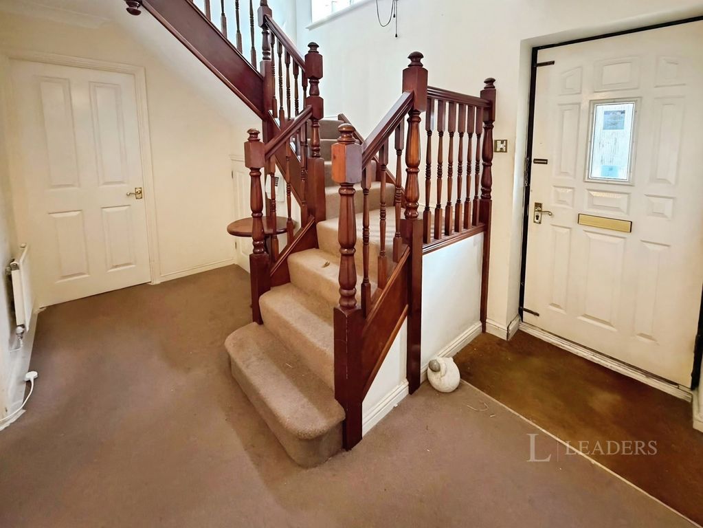 Property photo 3 of 18 Pbox-Img.Jpg