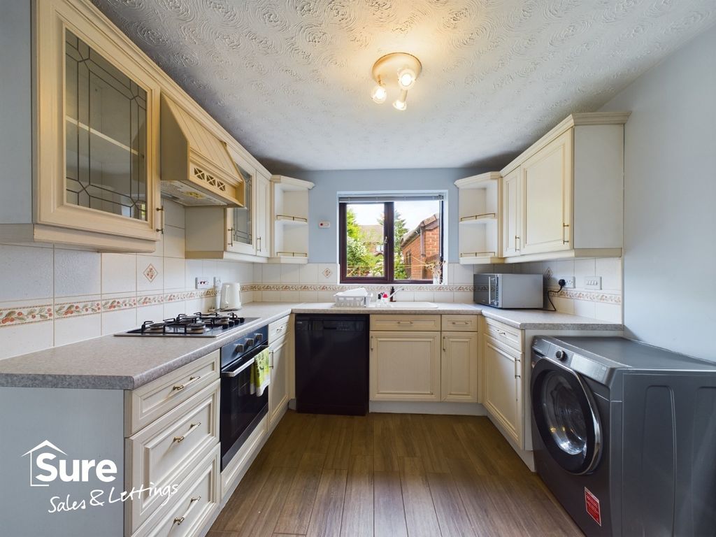 Property photo 3 of 18 3387856