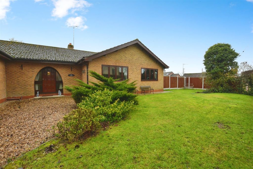 Additional image 37 of 3 bed detached bungalow for salePilham, Gainsborough DN21