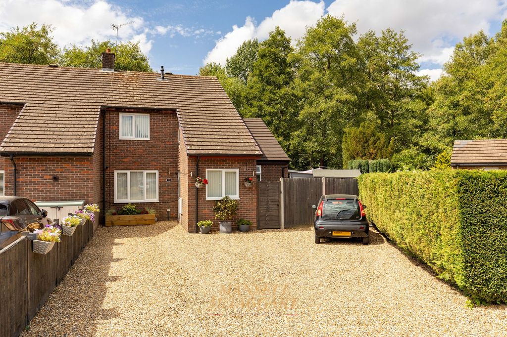 Property photo 1 of 40
