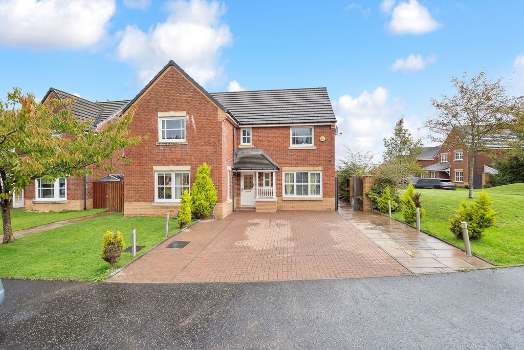 Property photo 1 of 35