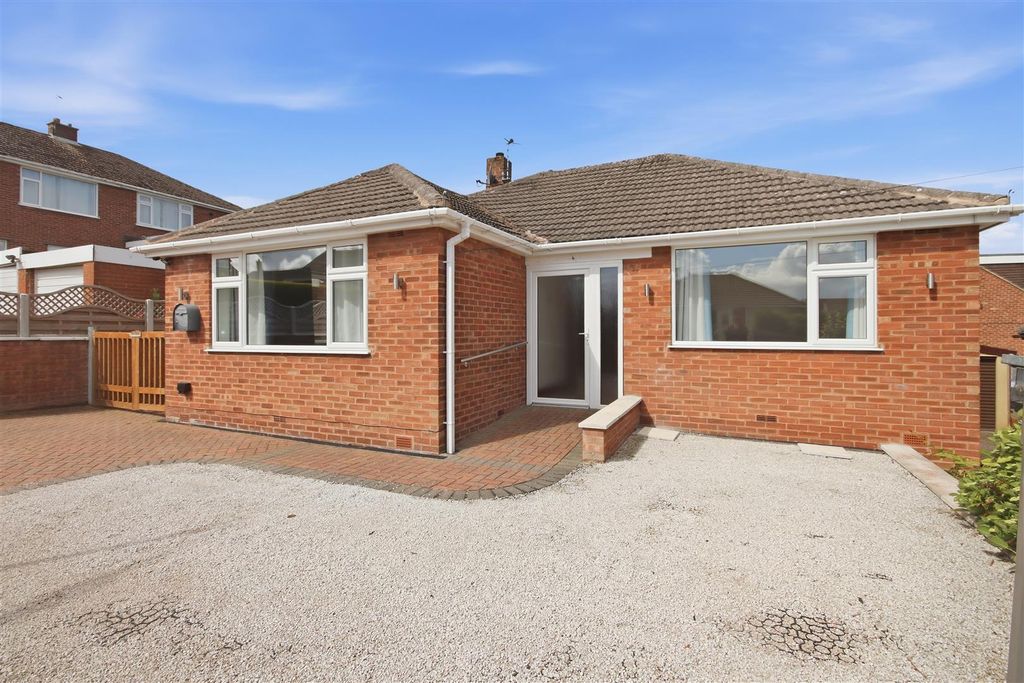 Property photo 1 of 16 Front