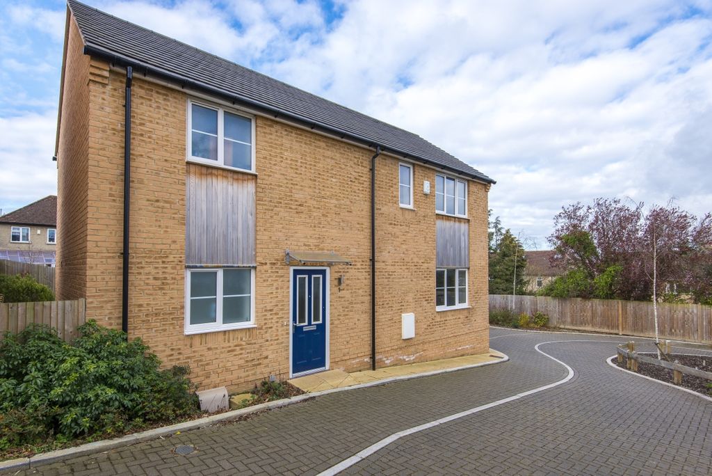 Property photo 1 of 9 External2