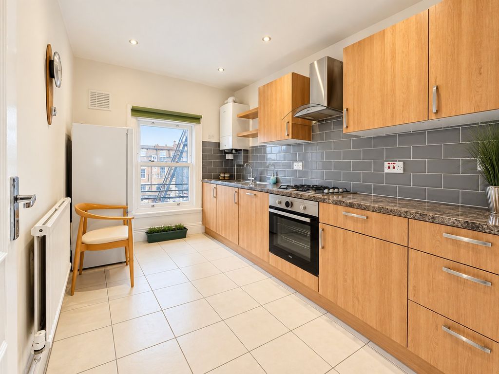 Property photo 3 of 7