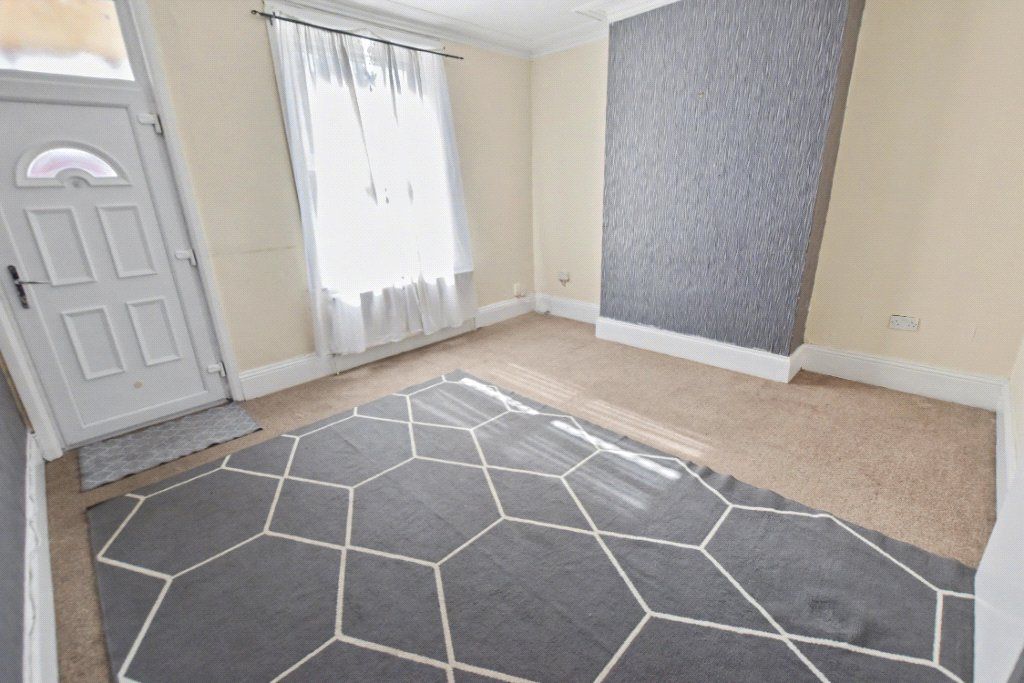 Property photo 2 of 13 Picture No. 01