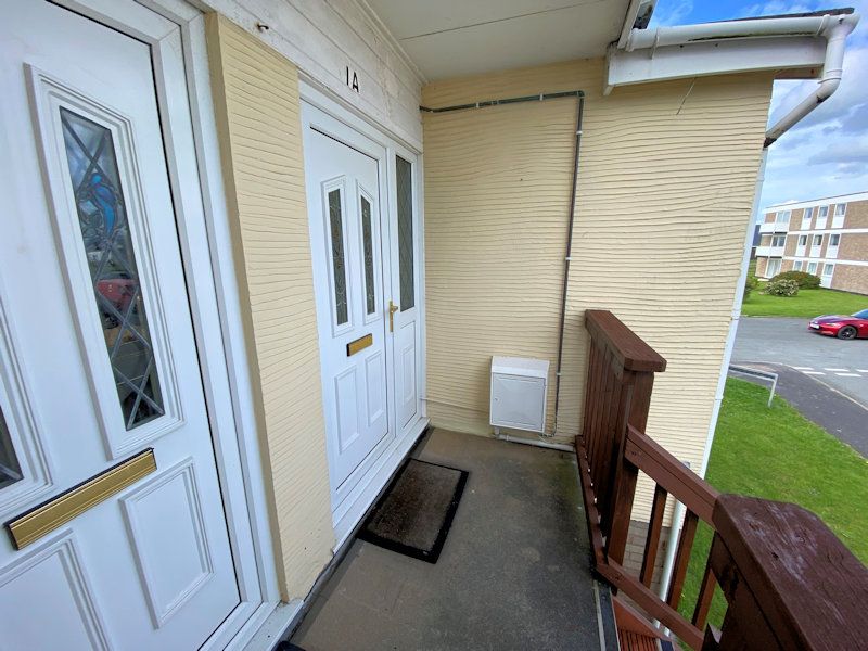 Property photo 2 of 21