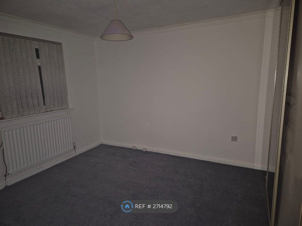 Property photo 3 of 15 Room 1