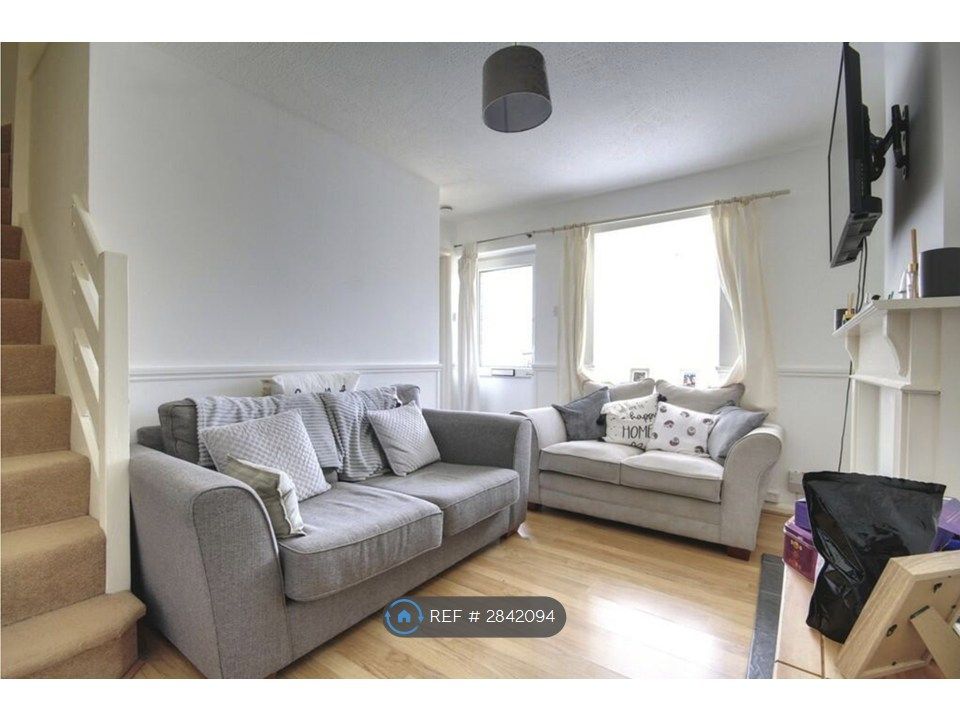 Property photo 3 of 8