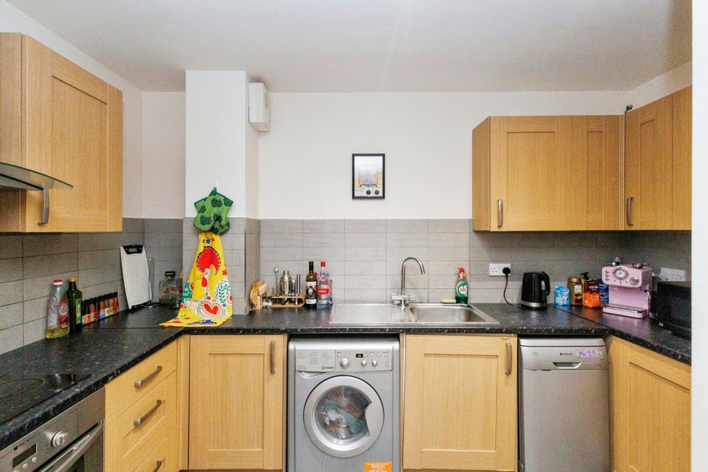 Property photo 3 of 13 Photography