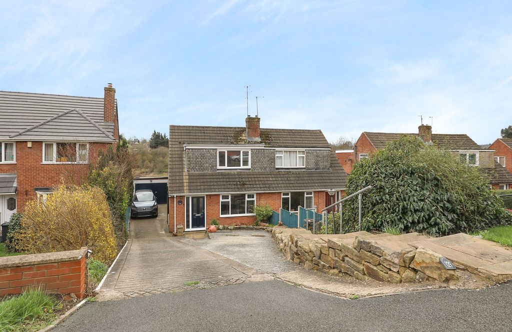 Property photo 1 of 27