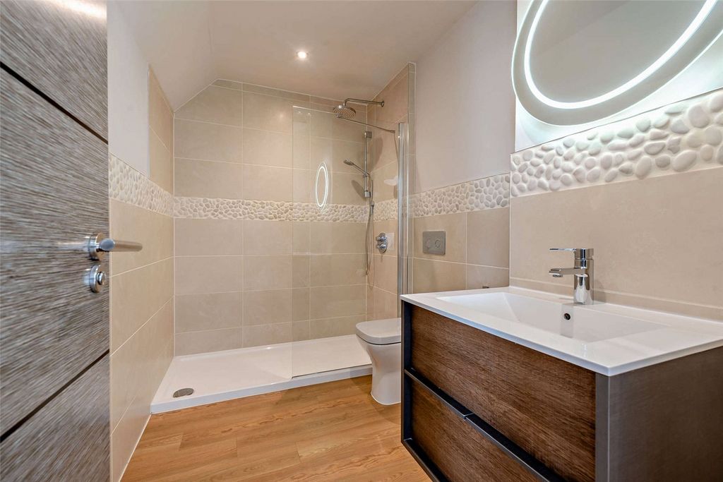 Additional image 36 of 2 bed flat for saleBattery Road, Tenby, Pembrokeshire SA70