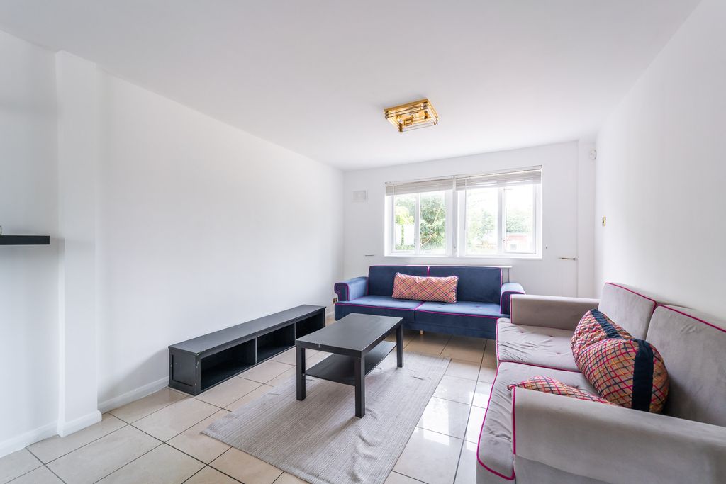 Property photo 1 of 14 Mba04890
