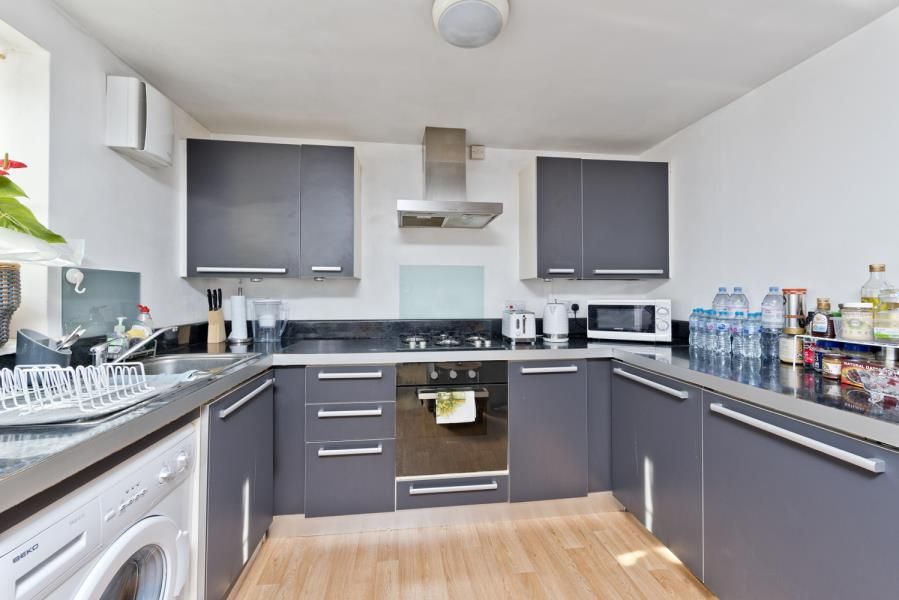 Property photo 2 of 6