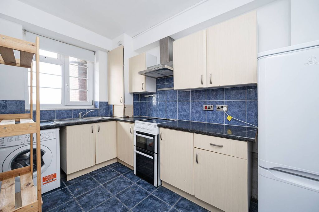 Property photo 3 of 8