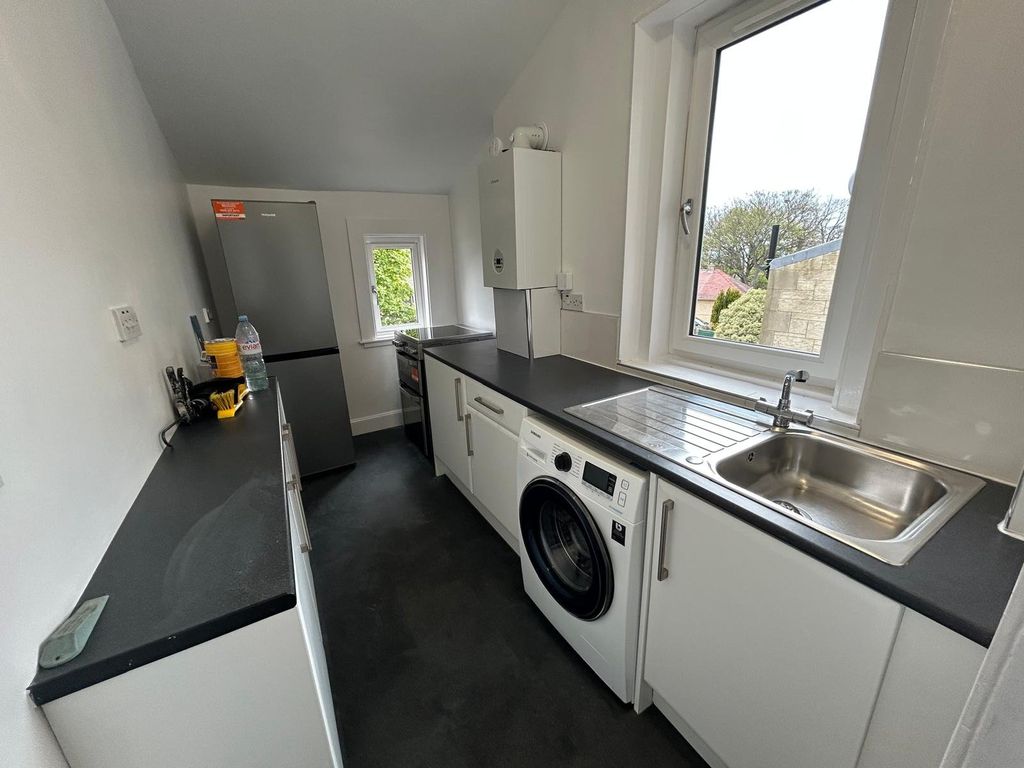 Property photo 3 of 9 Photo 3