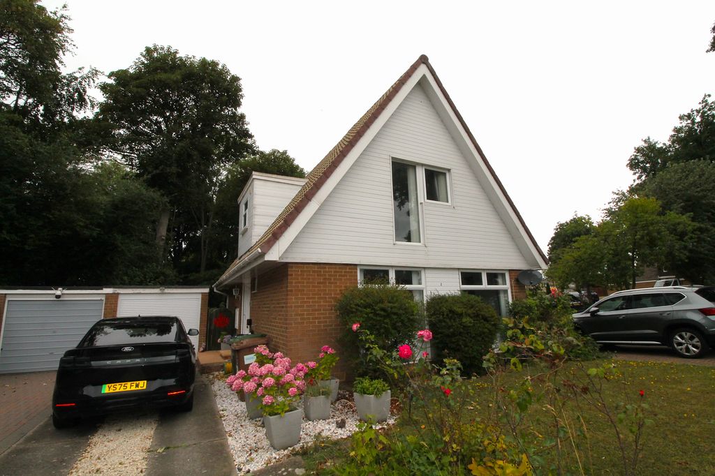 Property photo 1 of 20 Img_2473