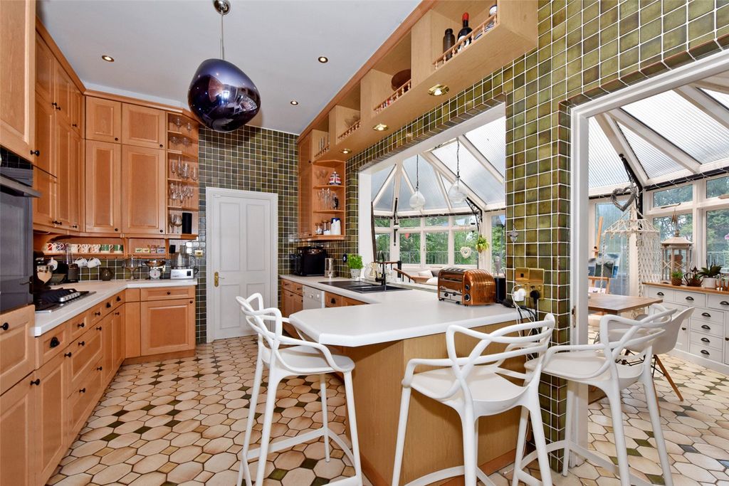 Property photo 3 of 11 Picture No. 08
