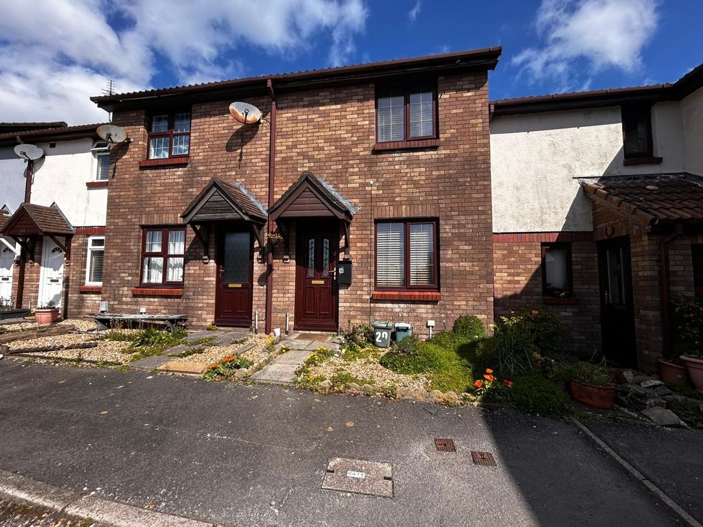Property photo 1 of 7