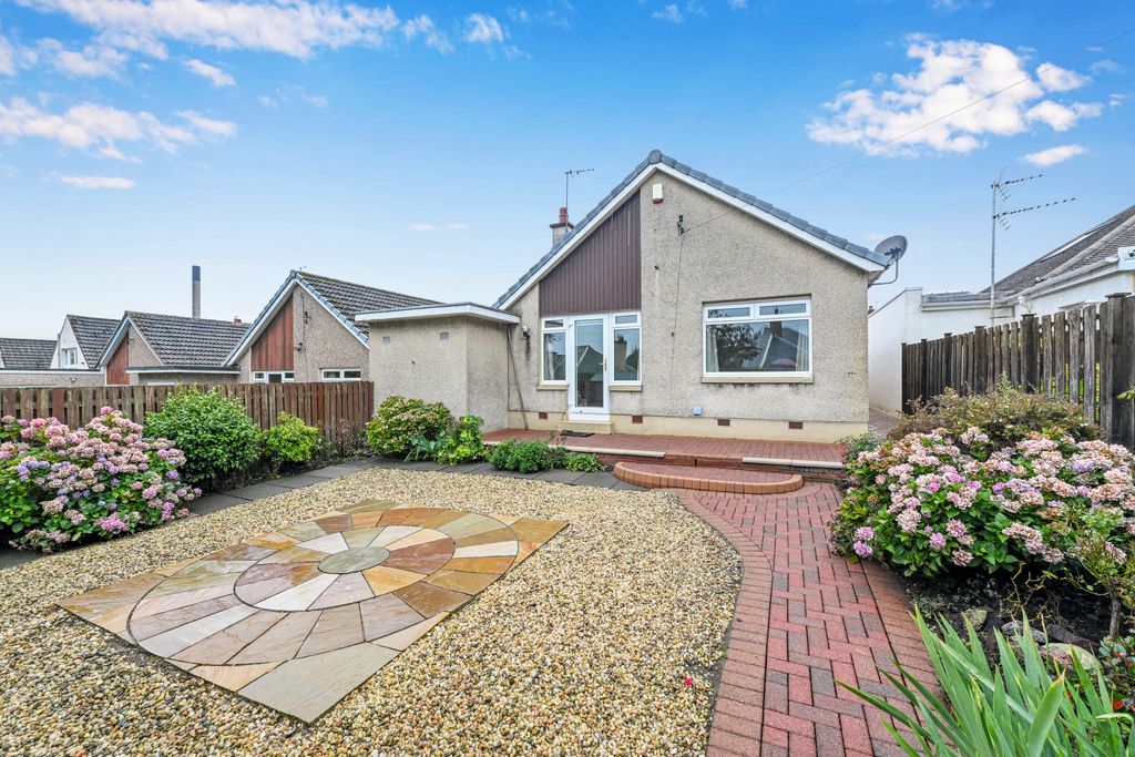 Property photo 2 of 17 Property Image 2