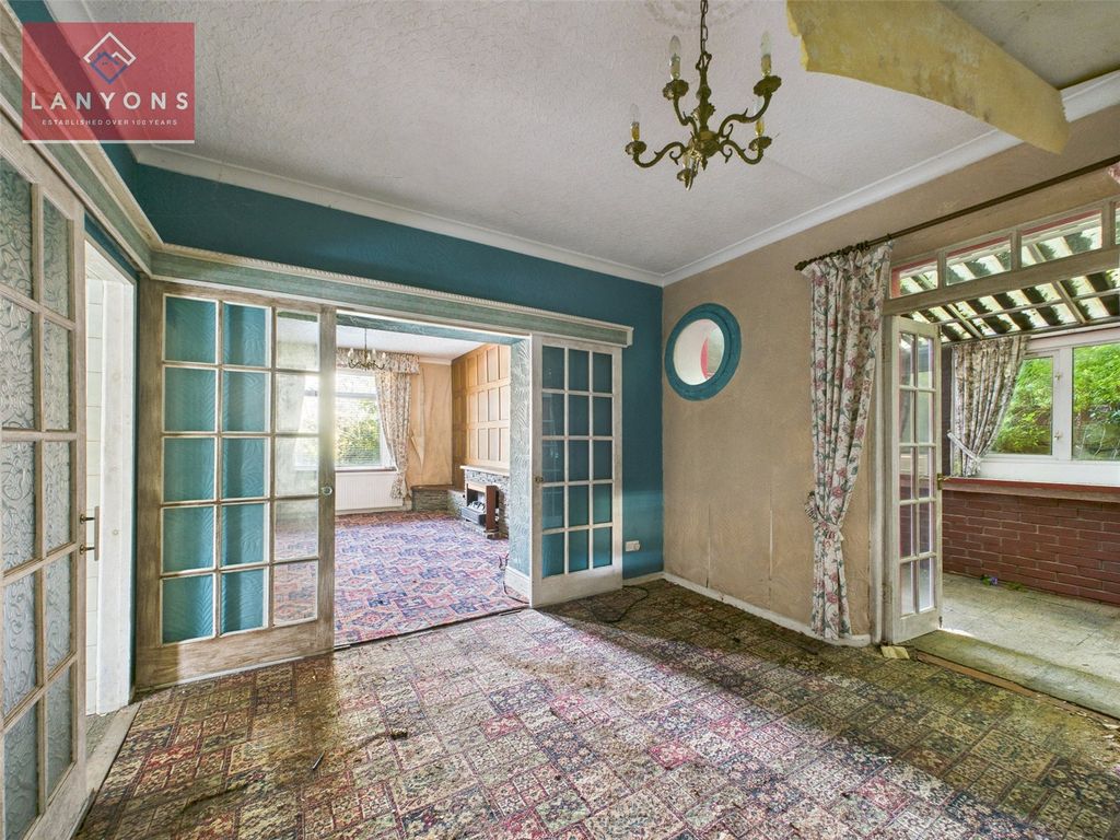Property photo 3 of 12 Picture No. 05