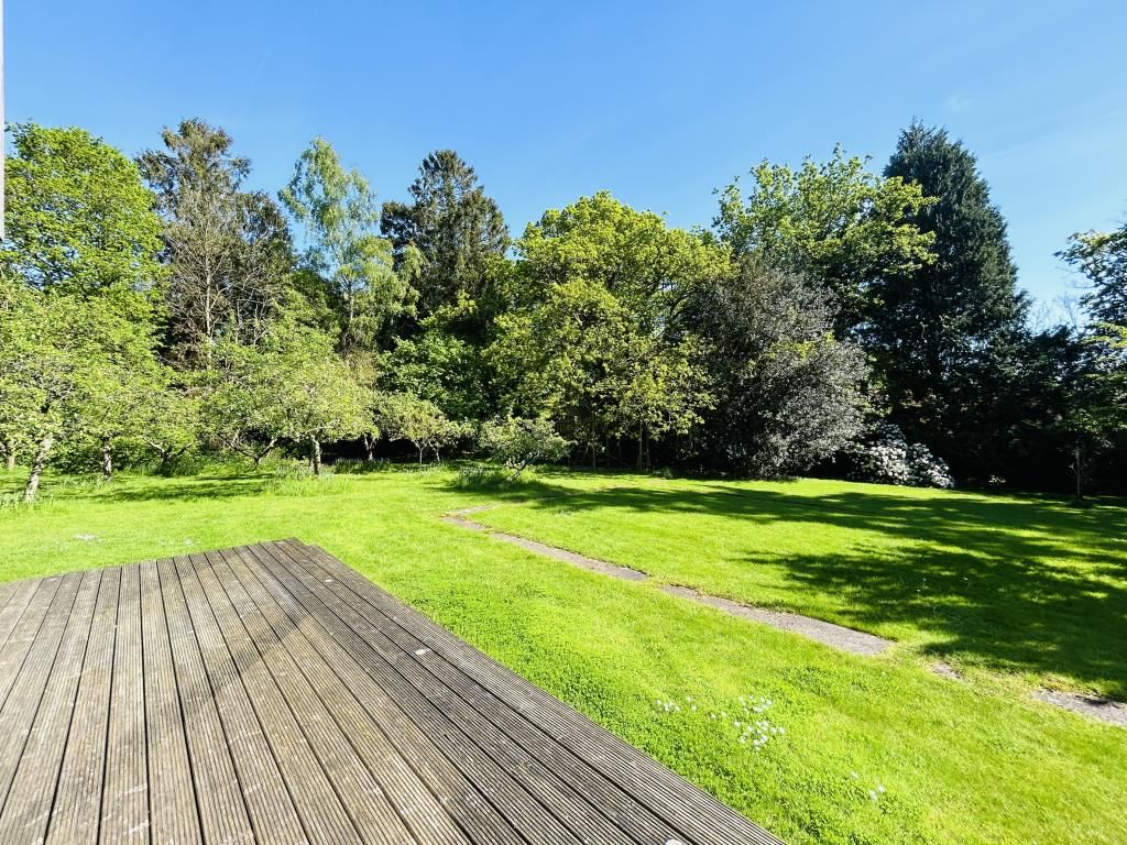 Property photo 3 of 19 Garden