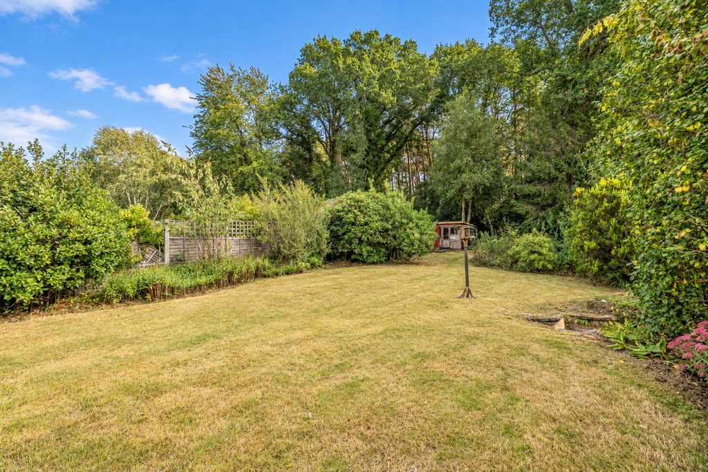 Property photo 2 of 18