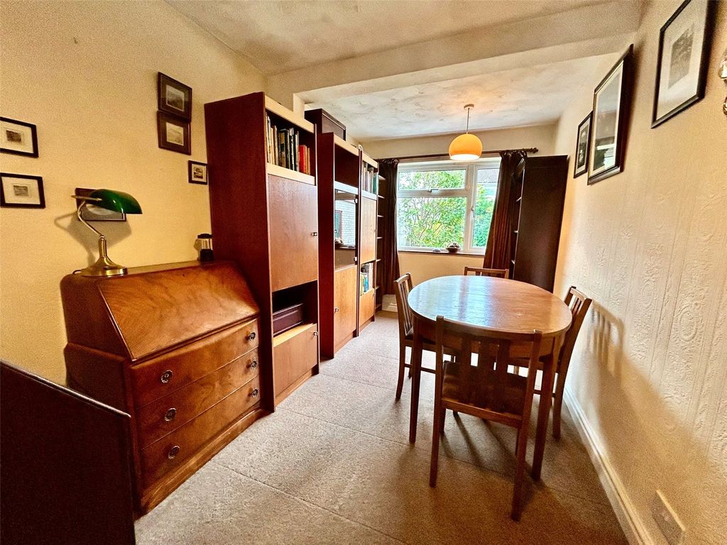 Property photo 3 of 16 Dining Room