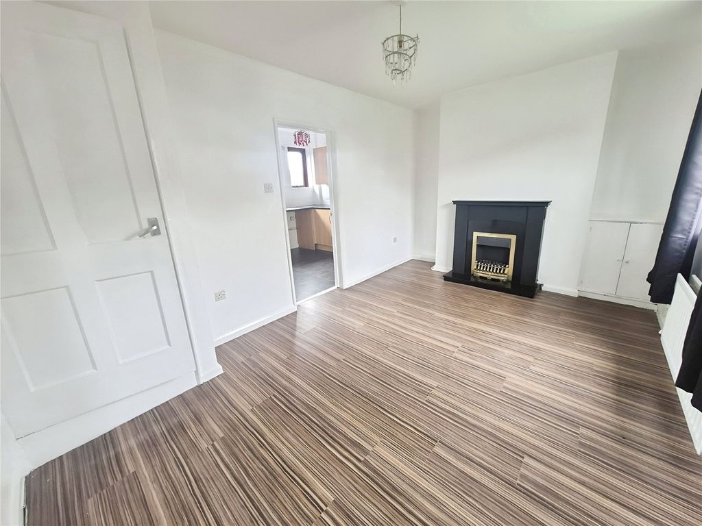 Property photo 2 of 6 Picture No. 07
