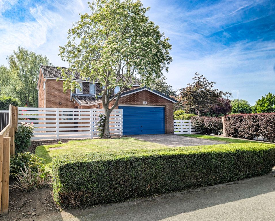 Property photo 2 of 25