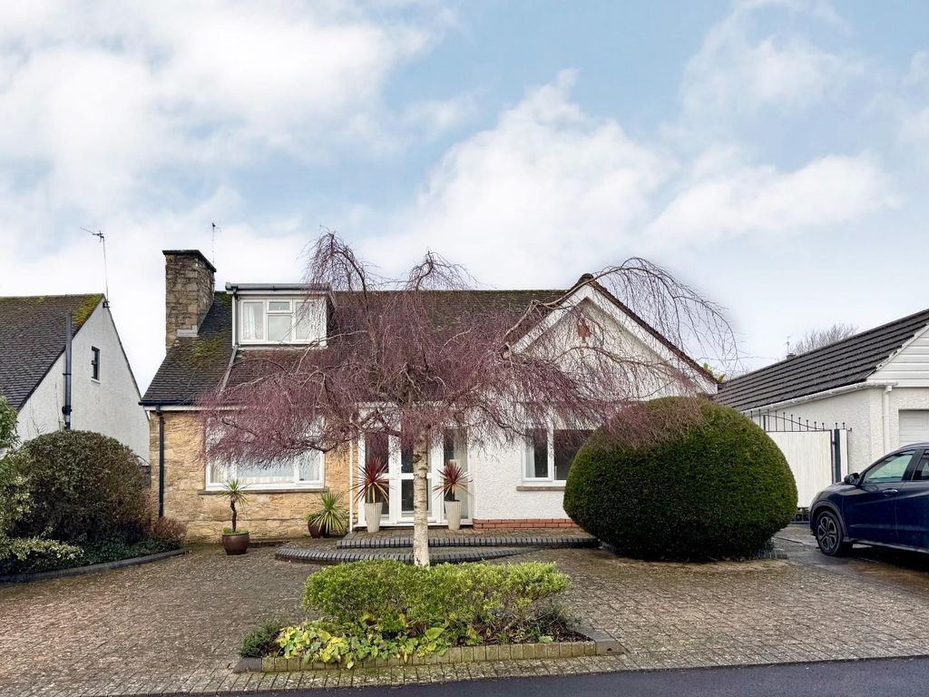 Property photo 1 of 24 Front