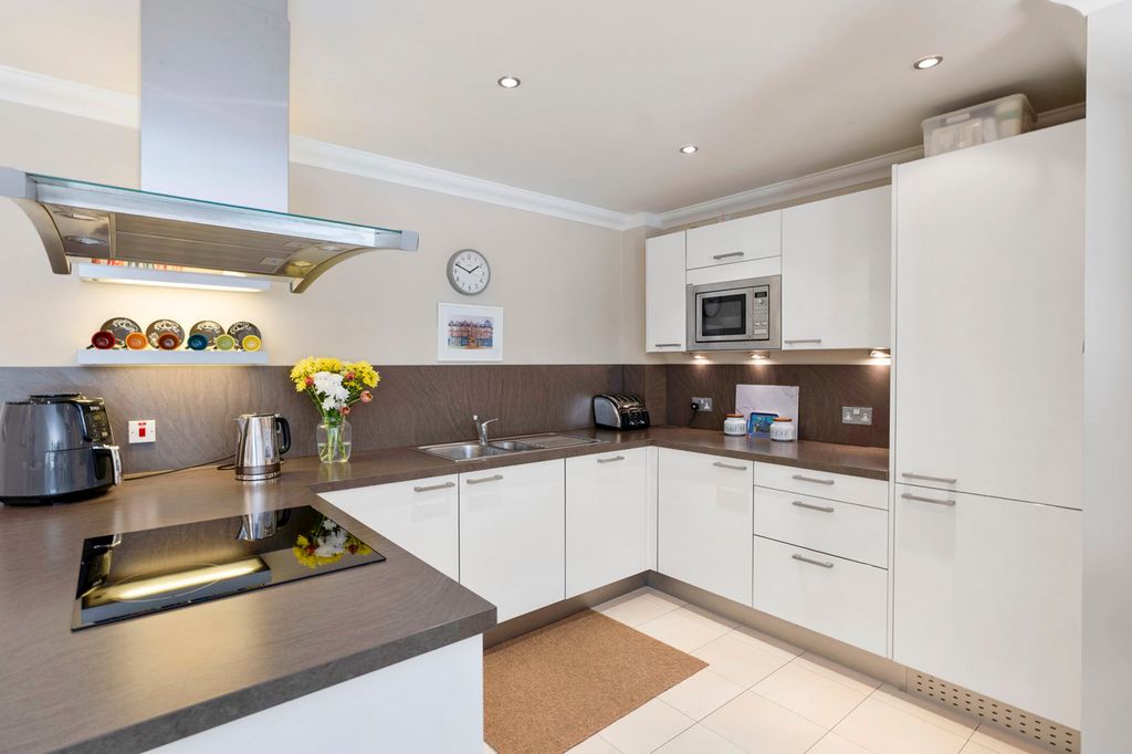 Additional image 7 of 1 bed flat for sale26 Hamilton Court, Cromwell Road, North Berwick EH39