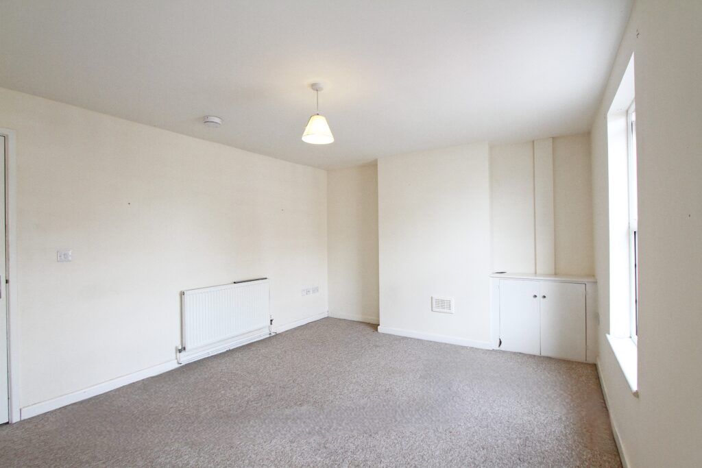 Property photo 3 of 4