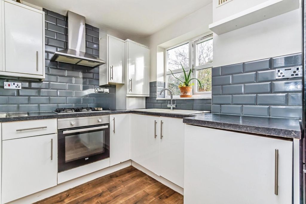 Property photo 2 of 9 Pbox-Img.Jpg