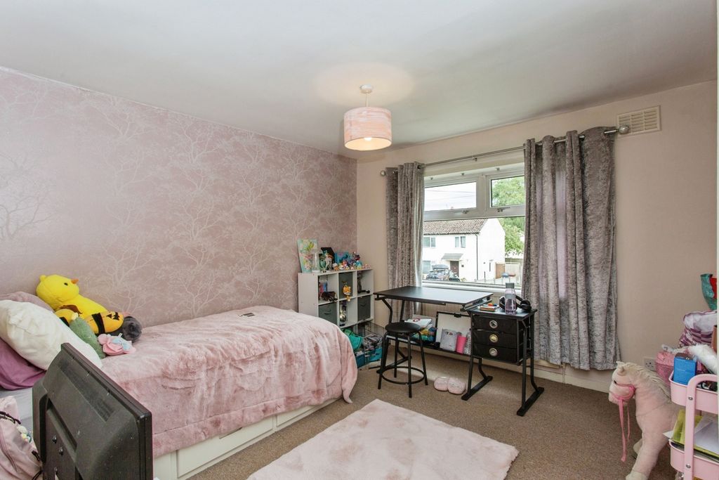 Property photo 3 of 16 Pbox-Img.Jpg