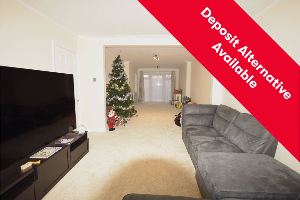 Property photo 1 of 13 Lounge