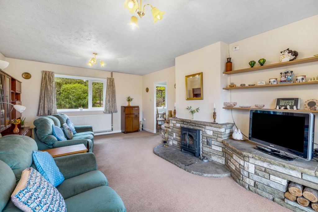 Property photo 2 of 39 Woodriggs (Throckenholt)-33