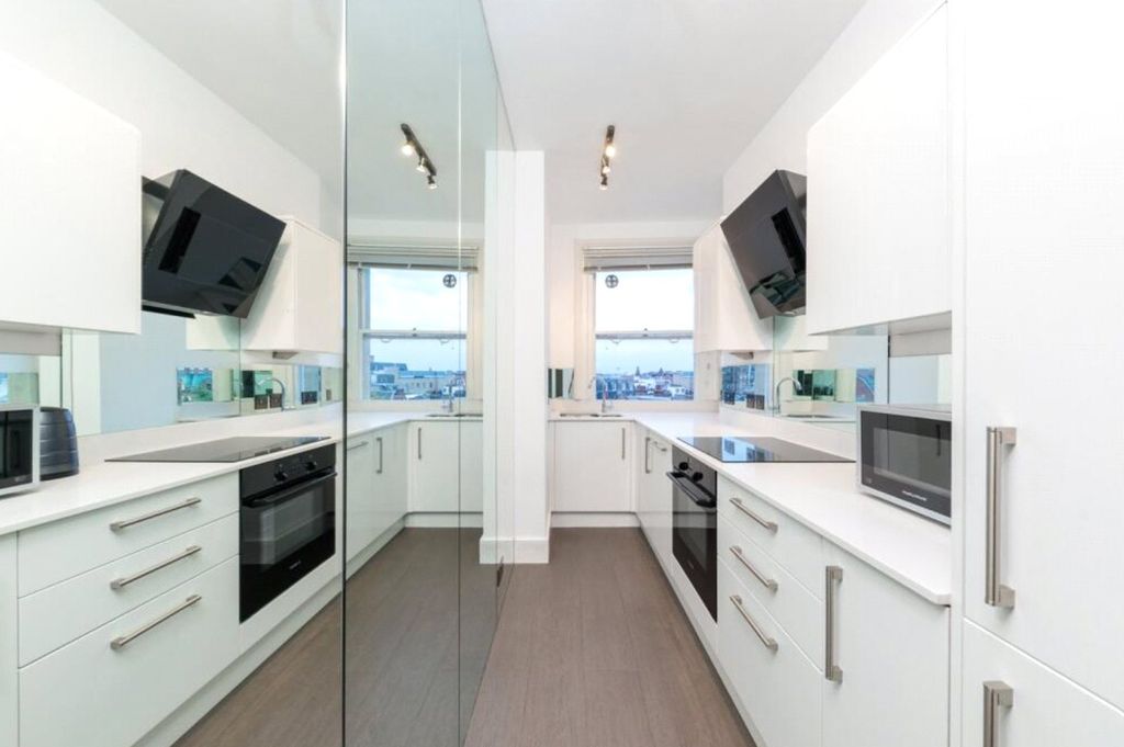 Property photo 3 of 5 Picture No. 03