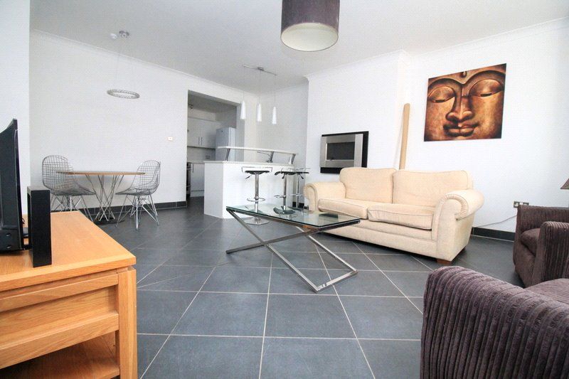 Property photo 3 of 8 Picture No. 06