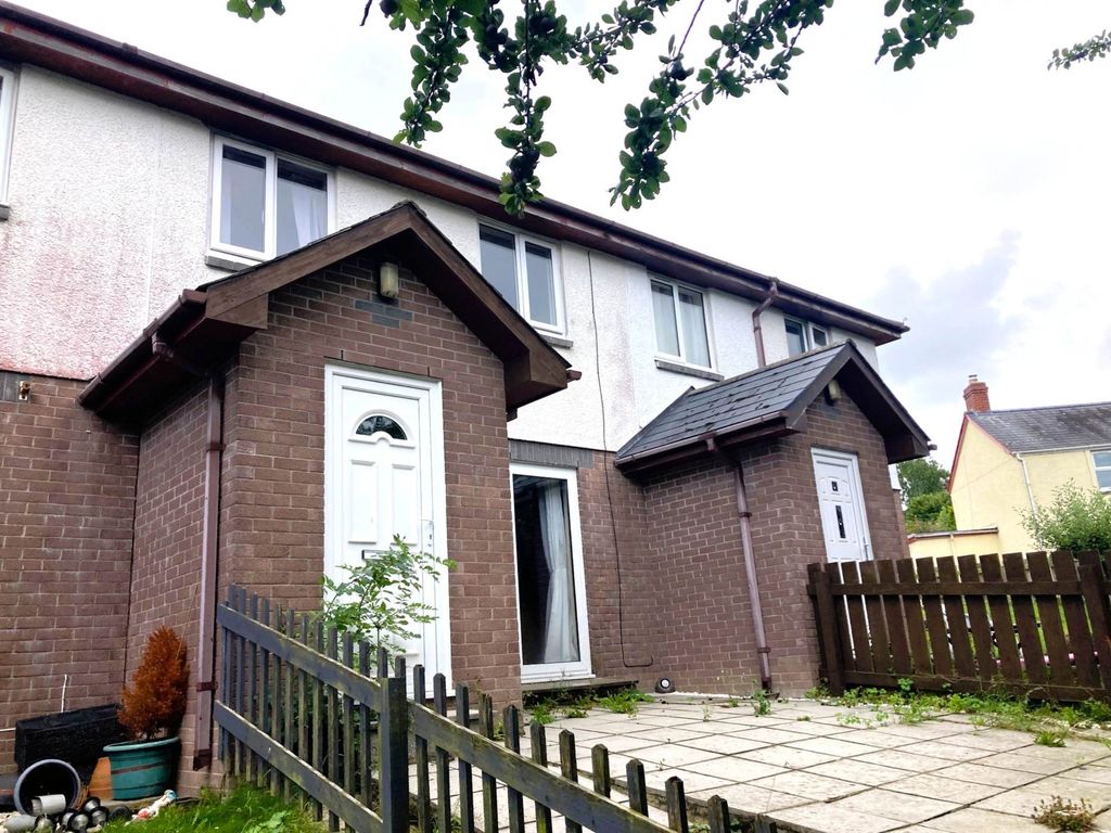 Property photo 1 of 11