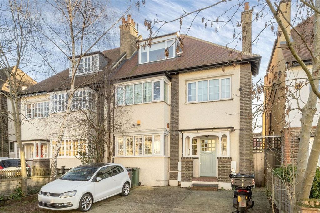 Property photo 1 of 6