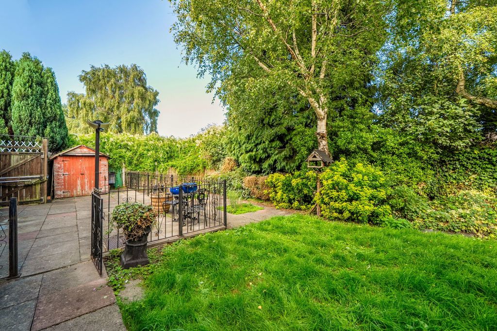 Property photo 3 of 15