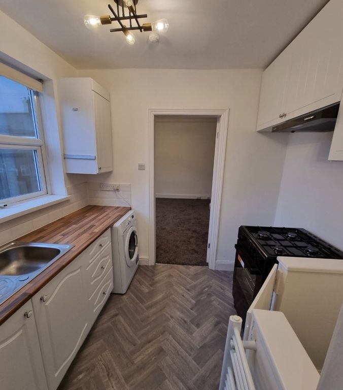 Property photo 2 of 14 2857662