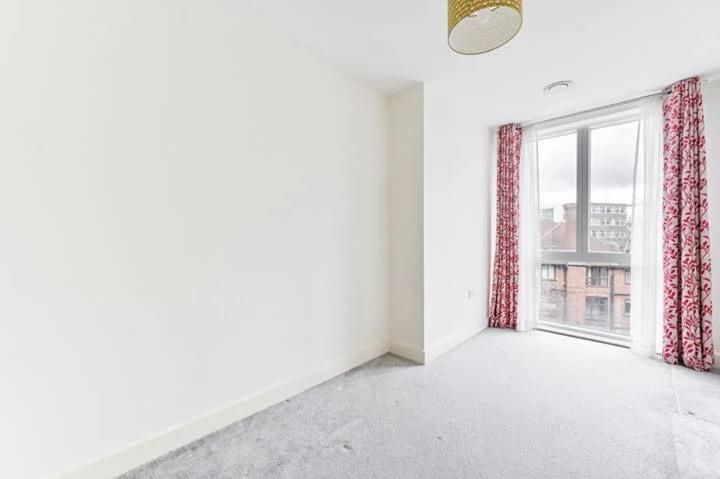 Property photo 3 of 10 Image