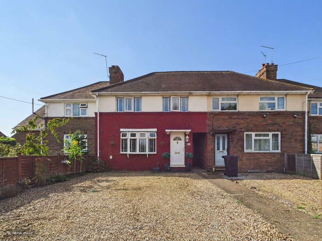 Property photo 1 of 18 Courteenhall Road